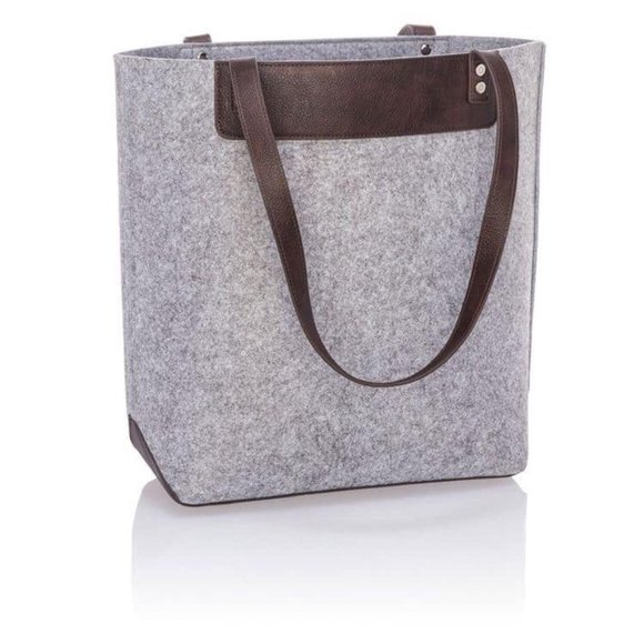 Felt Shopper Tote Thirty One 2024 favors